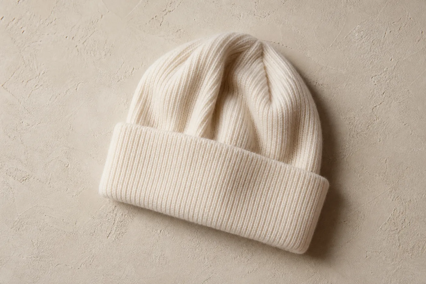 Bonnet Maille Côtelée — Serie 19
